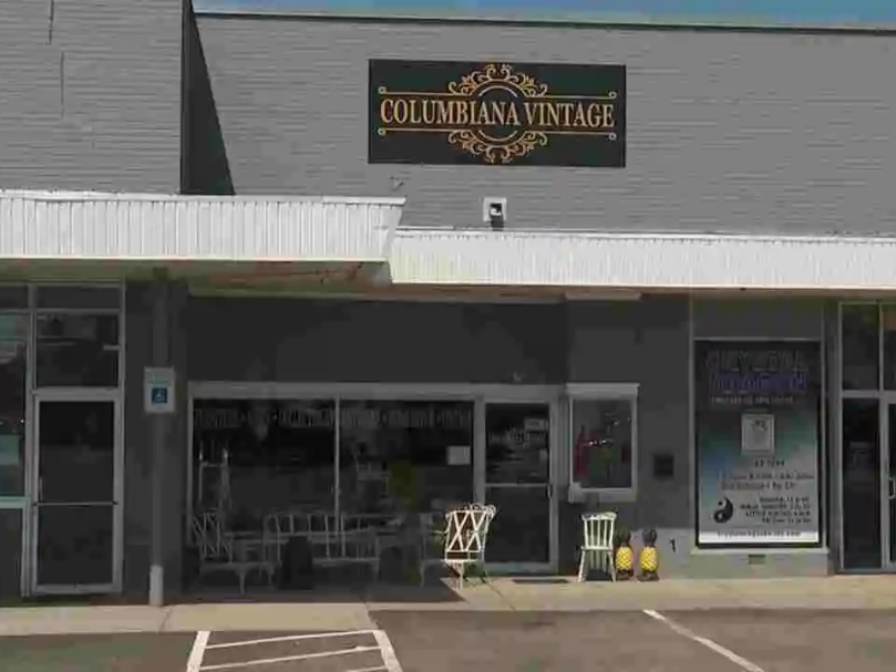 Columbiana Vintage